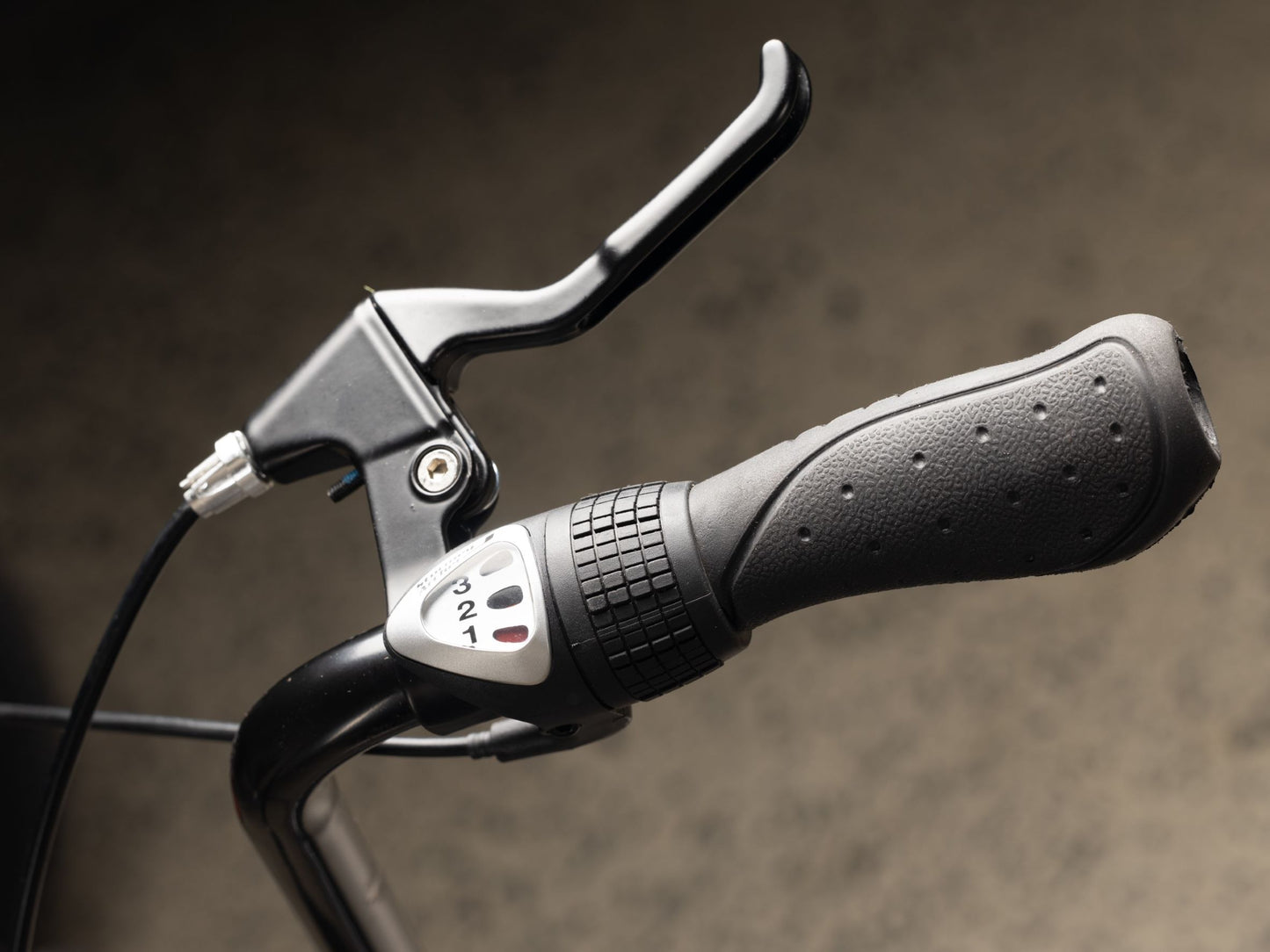 P50 10star GENERAL Chopper/Black/Whitewalls