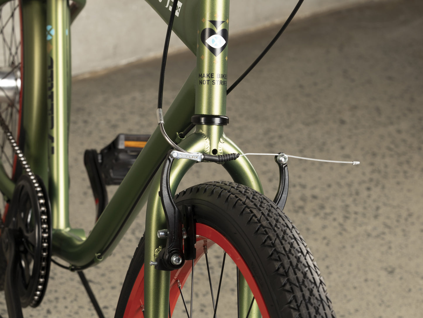 P50 10star GENERAL Chopper/Military Green/Red Rims