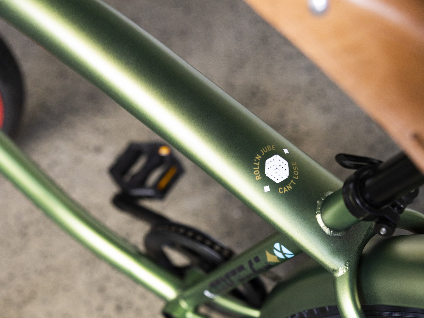 P50 10star GENERAL Chopper/Military Green/Red Rims