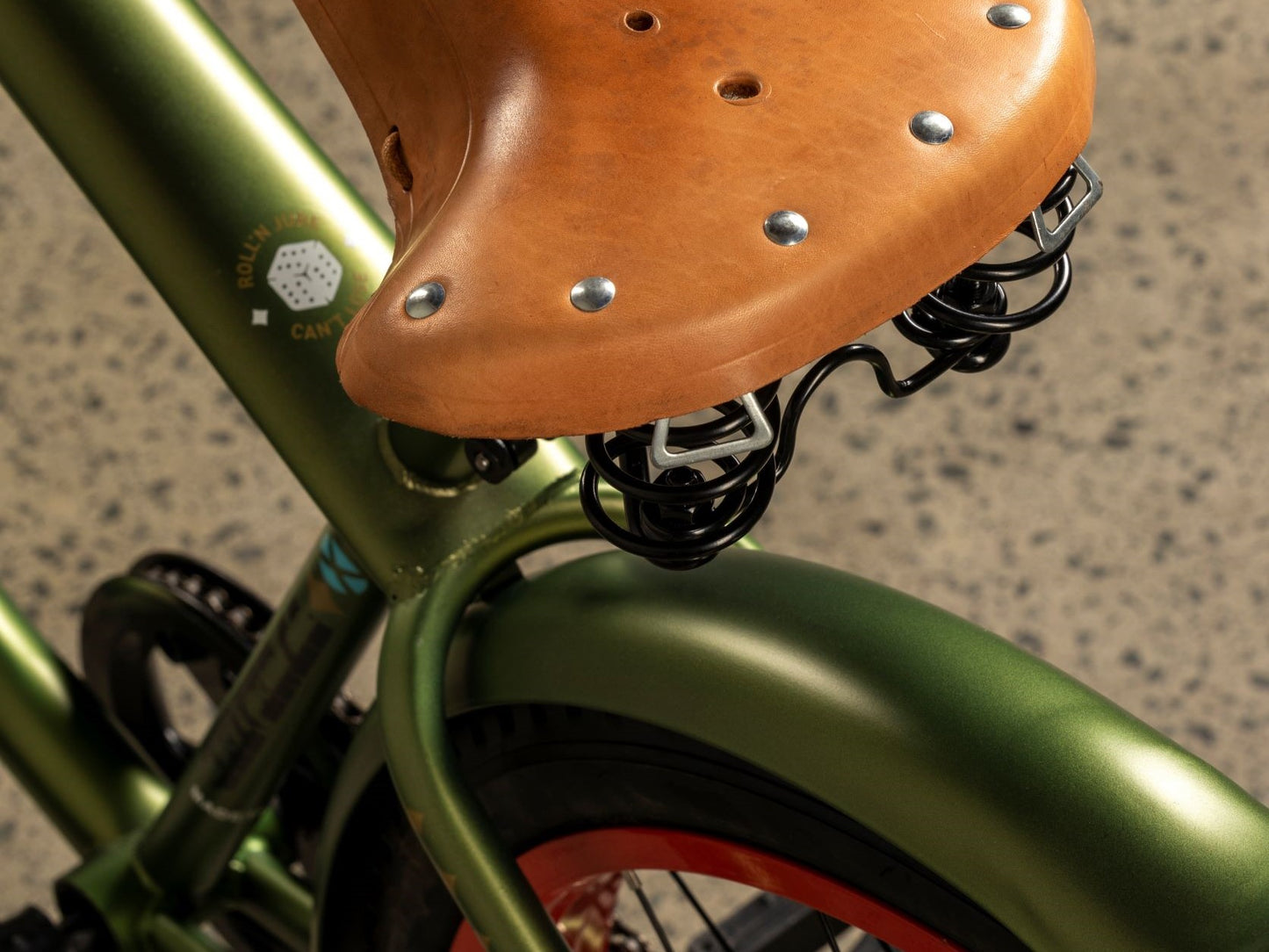 P50 10star GENERAL Chopper/Military Green/Red Rims